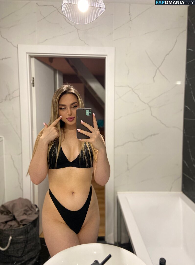 Elsa Elaine / elsaelaine Meztelen OnlyFans  Kikerült fotó #5