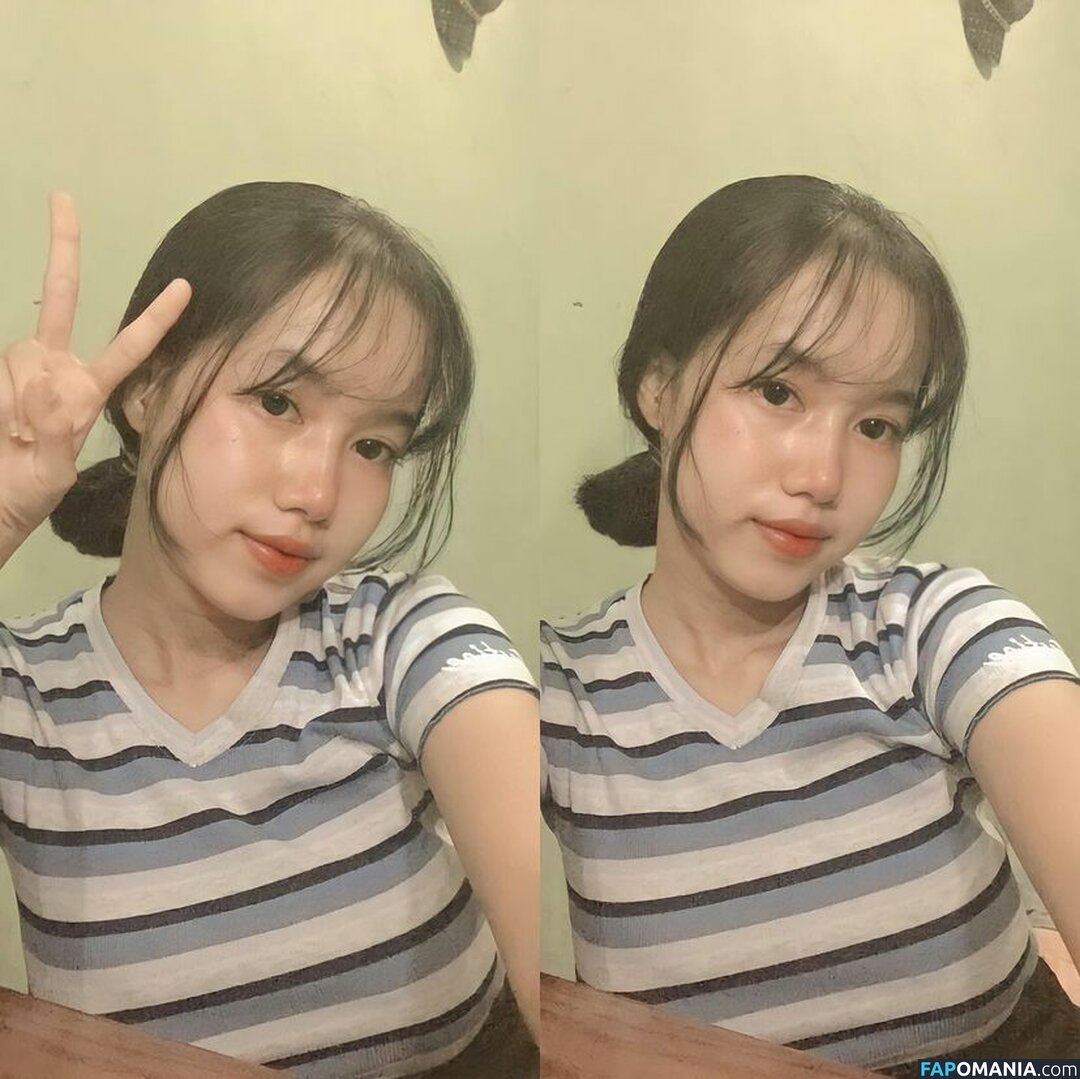 Elvara Caliva / yourelvv / yourelvv_ Meztelen OnlyFans  Kikerült fotó #18