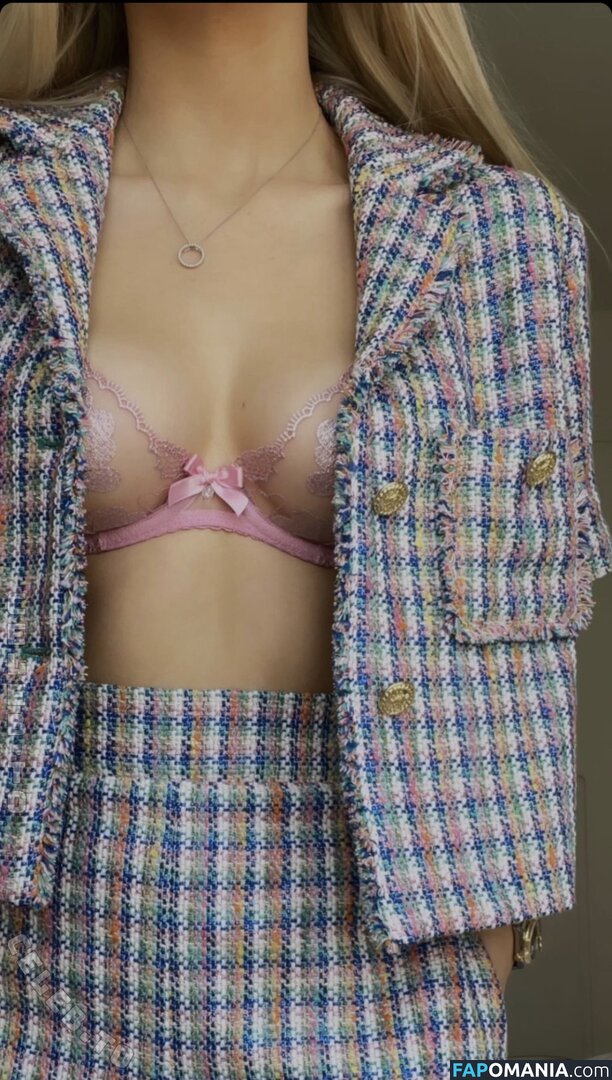 Ema Louise / emalouiise / emaxlouise Meztelen OnlyFans  Kikerült fotó #8