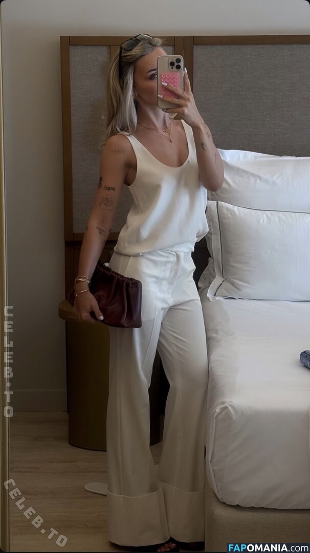 Ema Louise / emalouiise / emaxlouise Meztelen OnlyFans  Kikerült fotó #23