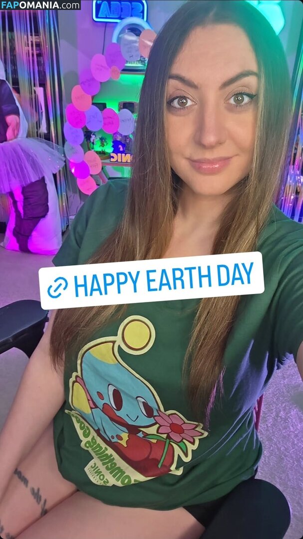 Emidivergent / https: Meztelen OnlyFans  Kikerült fotó #2