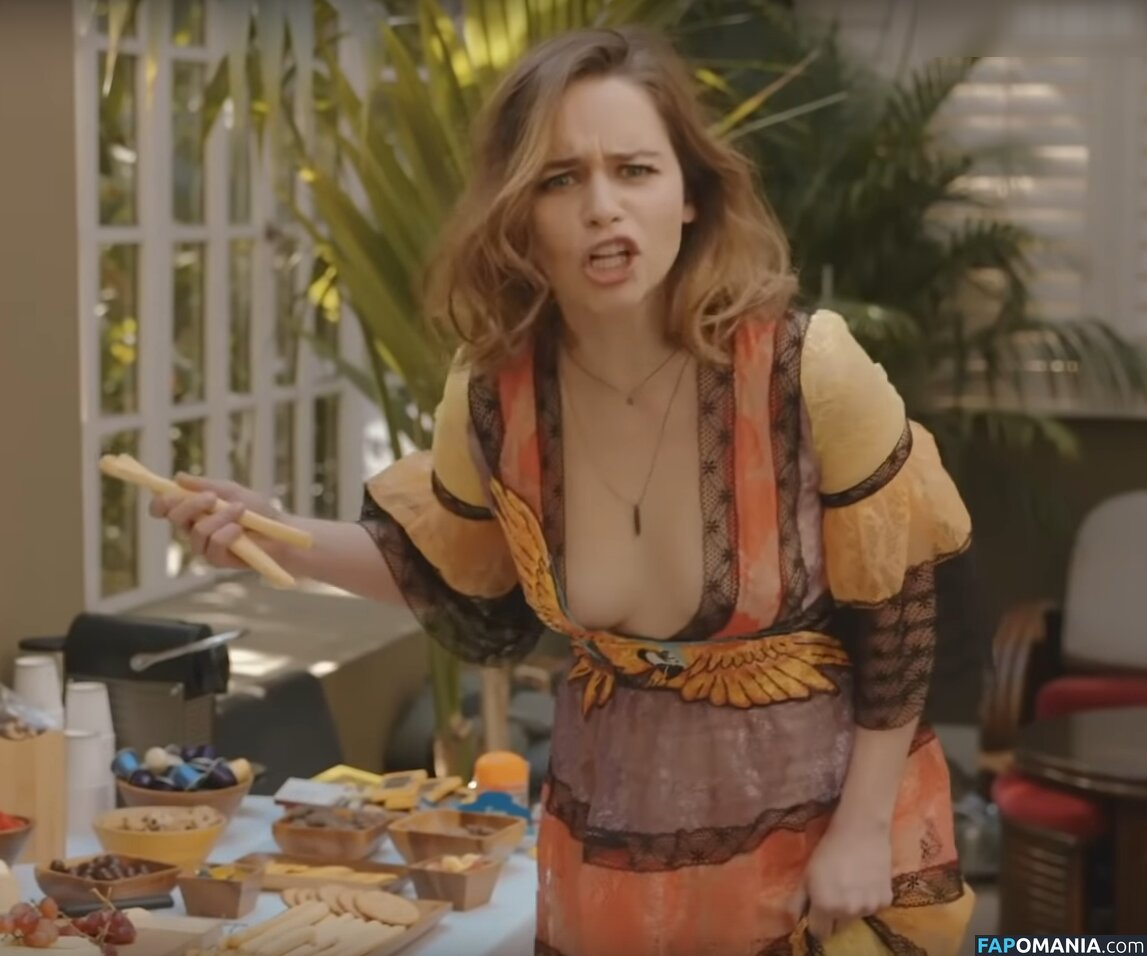 Emilia Clarke / clarkeyxo / emilia_clarke / emiliaclarke Meztelen OnlyFans  Kikerült fotó #735