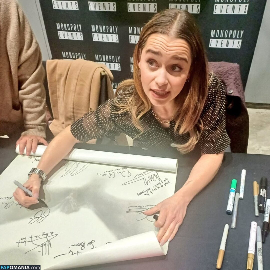 Emilia Clarke / clarkeyxo / emilia_clarke / emiliaclarke Meztelen OnlyFans  Kikerült fotó #892