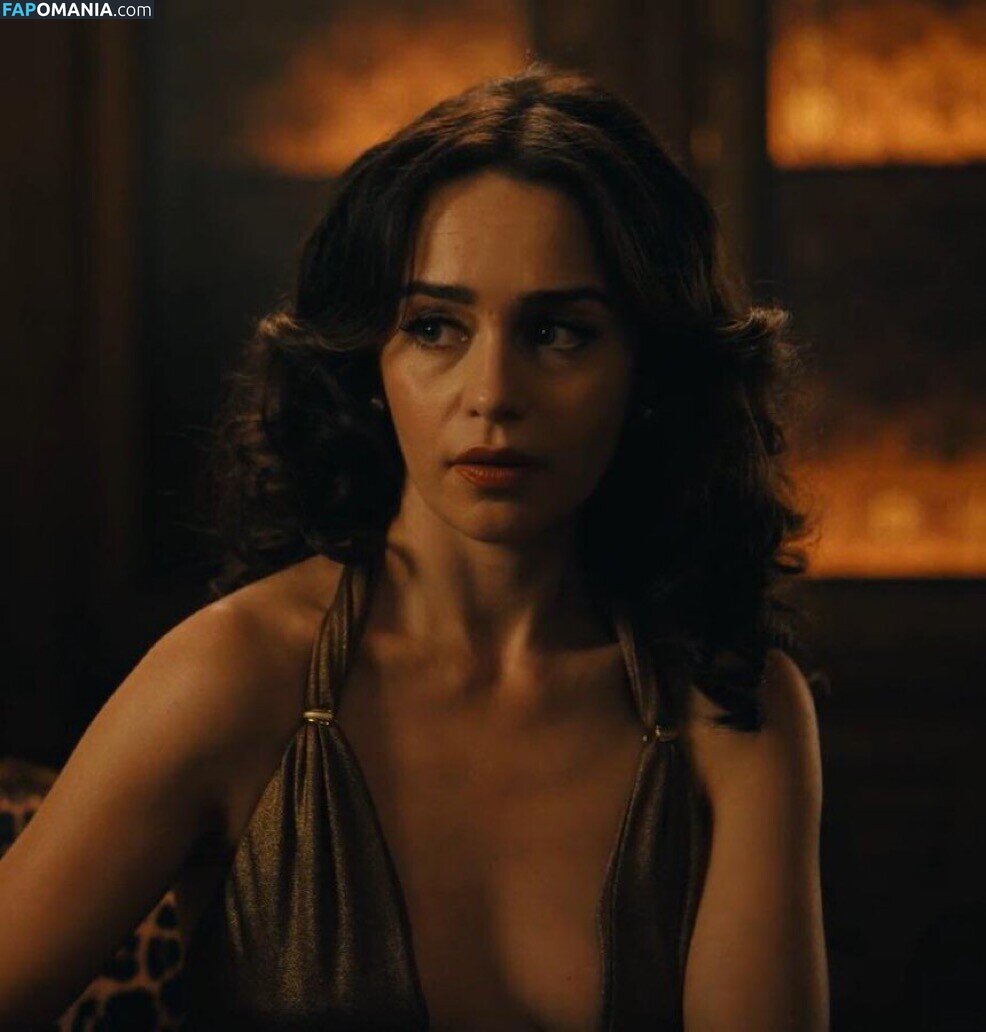 Emilia Clarke / clarkeyxo / emilia_clarke / emiliaclarke Meztelen OnlyFans  Kikerült fotó #910