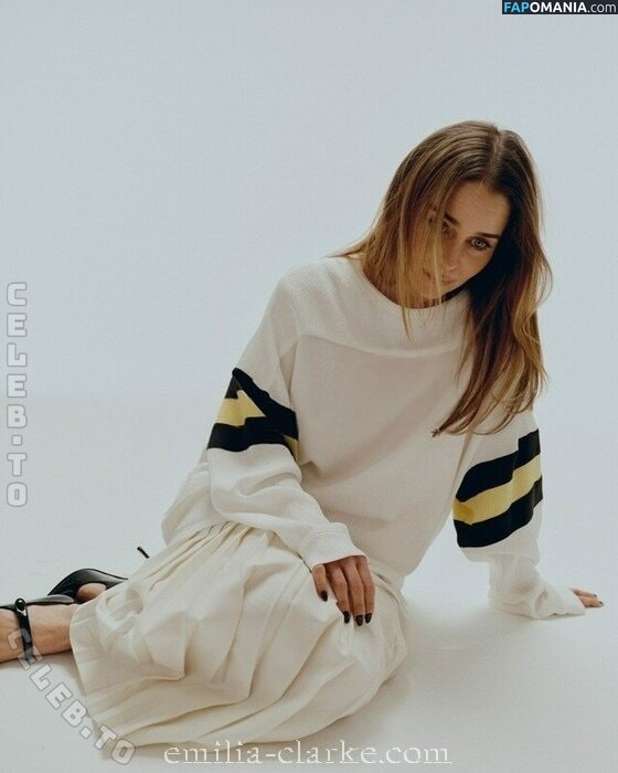 Emilia Clarke / clarkeyxo / emilia_clarke / emiliaclarke / emiliaclarkecentral / https: Meztelen OnlyFans  Kikerült fotó #912