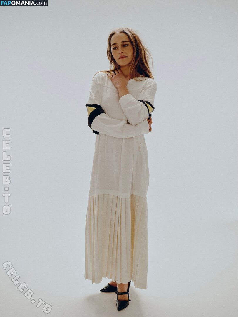 Emilia Clarke / clarkeyxo / emilia_clarke / emiliaclarke / emiliaclarkecentral / https: Meztelen OnlyFans  Kikerült fotó #916