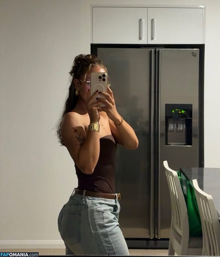 Emilia Vittorino / emiliavittorino Meztelen OnlyFans  Kikerült fotó #4