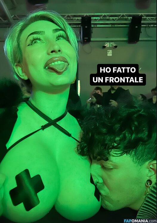 Emilia Zabberoni / artikleopard_artist Meztelen OnlyFans  Kikerült fotó #8