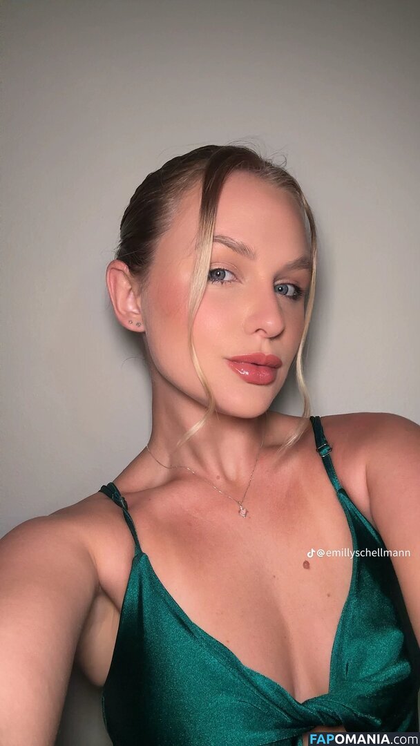 Emilly Schellmann / _emillyschellmann Meztelen OnlyFans  Kikerült fotó #18