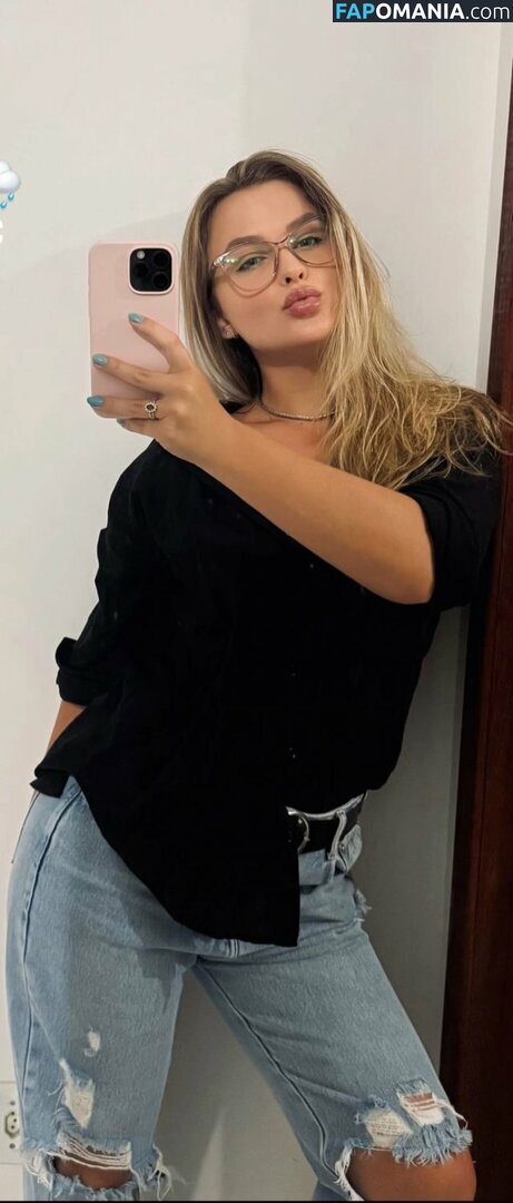 Emilly Schellmann / _emillyschellmann Meztelen OnlyFans  Kikerült fotó #25