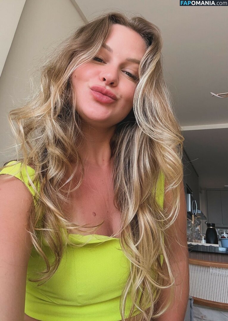 Emilly Schellmann / _emillyschellmann Meztelen OnlyFans  Kikerült fotó #45
