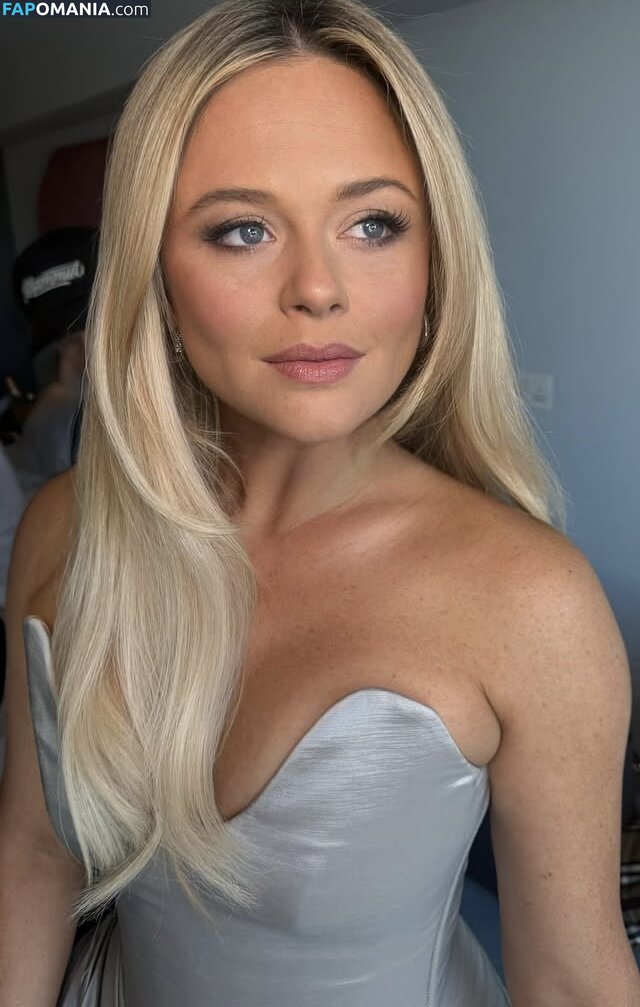 Emily Atack / emilyatack Meztelen OnlyFans  Kikerült fotó #24