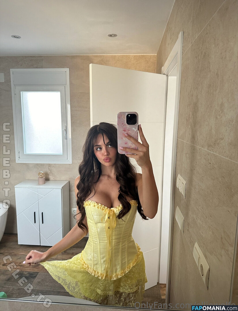 EMILYBLACKYT / Emily Black / ItsEmilyBlackYT / emblack / emilyblacktok / https: / itsemilyblack Meztelen OnlyFans  Kikerült fotó #5