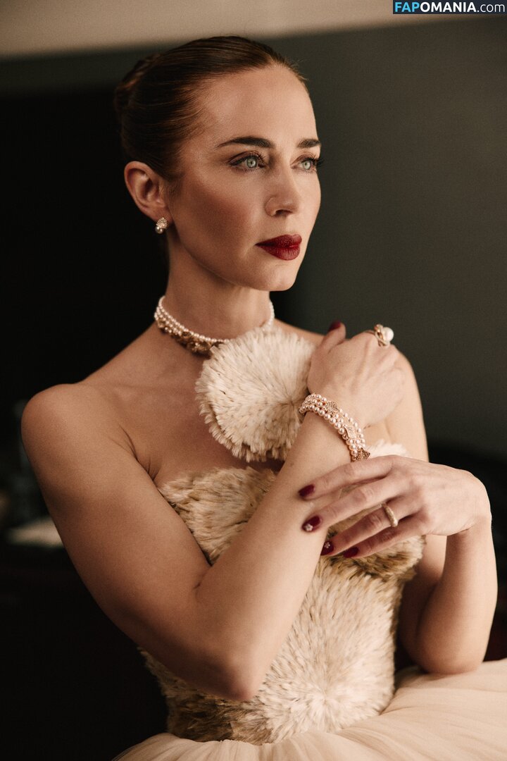 Emily Blunt / _emily_blunt_ / twogirlsoneblunt Meztelen OnlyFans  Kikerült fotó #460