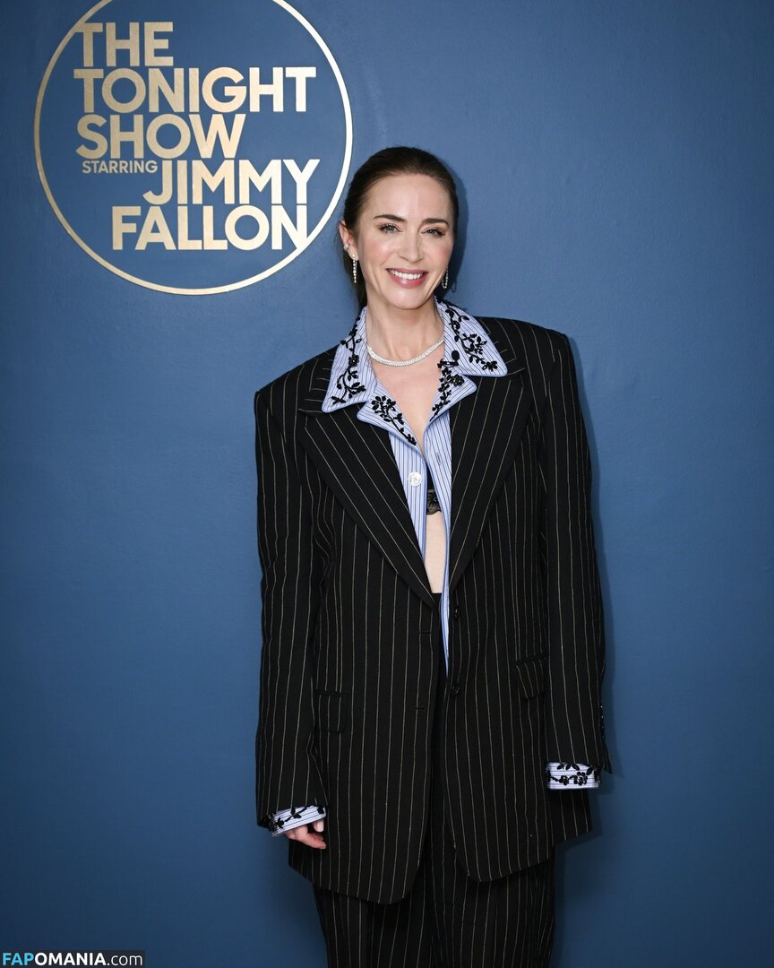Emily Blunt / _emily_blunt_ / twogirlsoneblunt Meztelen OnlyFans  Kikerült fotó #468