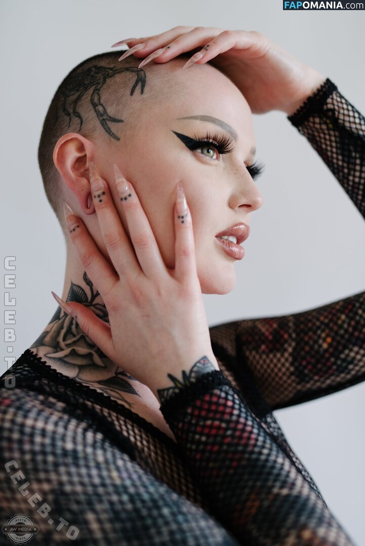 Emily Boring / embodoe / https: Meztelen OnlyFans  Kikerült fotó #5