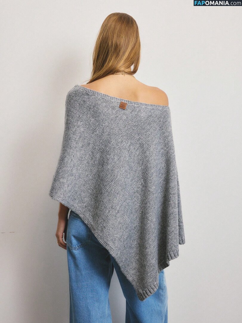 Emily Feld / emily.feld / viki.winki Meztelen OnlyFans  Kikerült fotó #3802