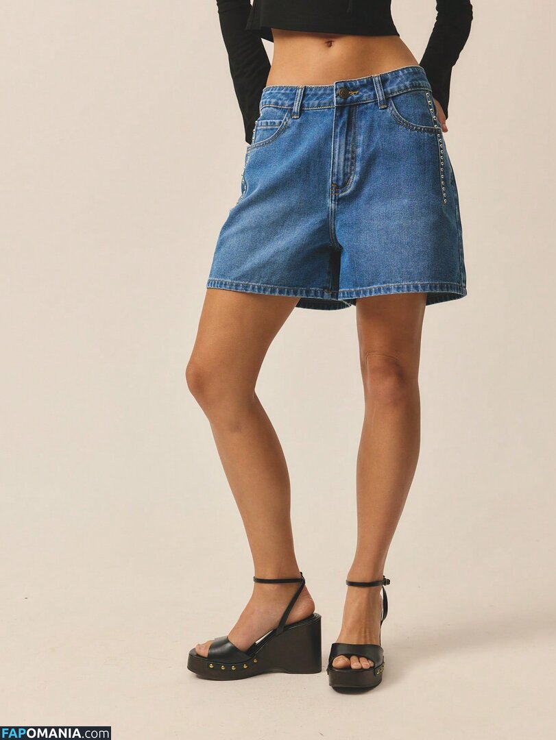 Emily Feld / emily.feld / viki.winki Meztelen OnlyFans  Kikerült fotó #3805