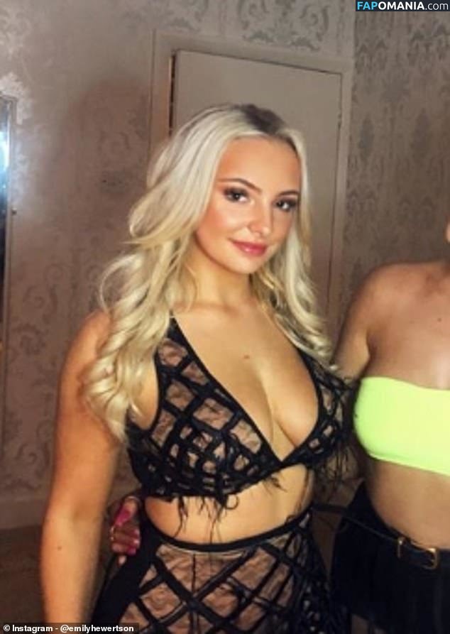 Emily Hewertson Meztelen OnlyFans  Kikerült fotó #5