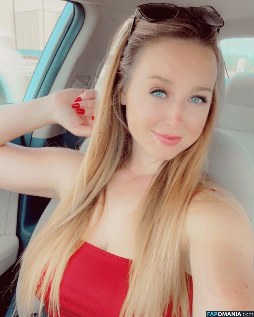 Emily James Meztelen OnlyFans  Kikerült fotó #3