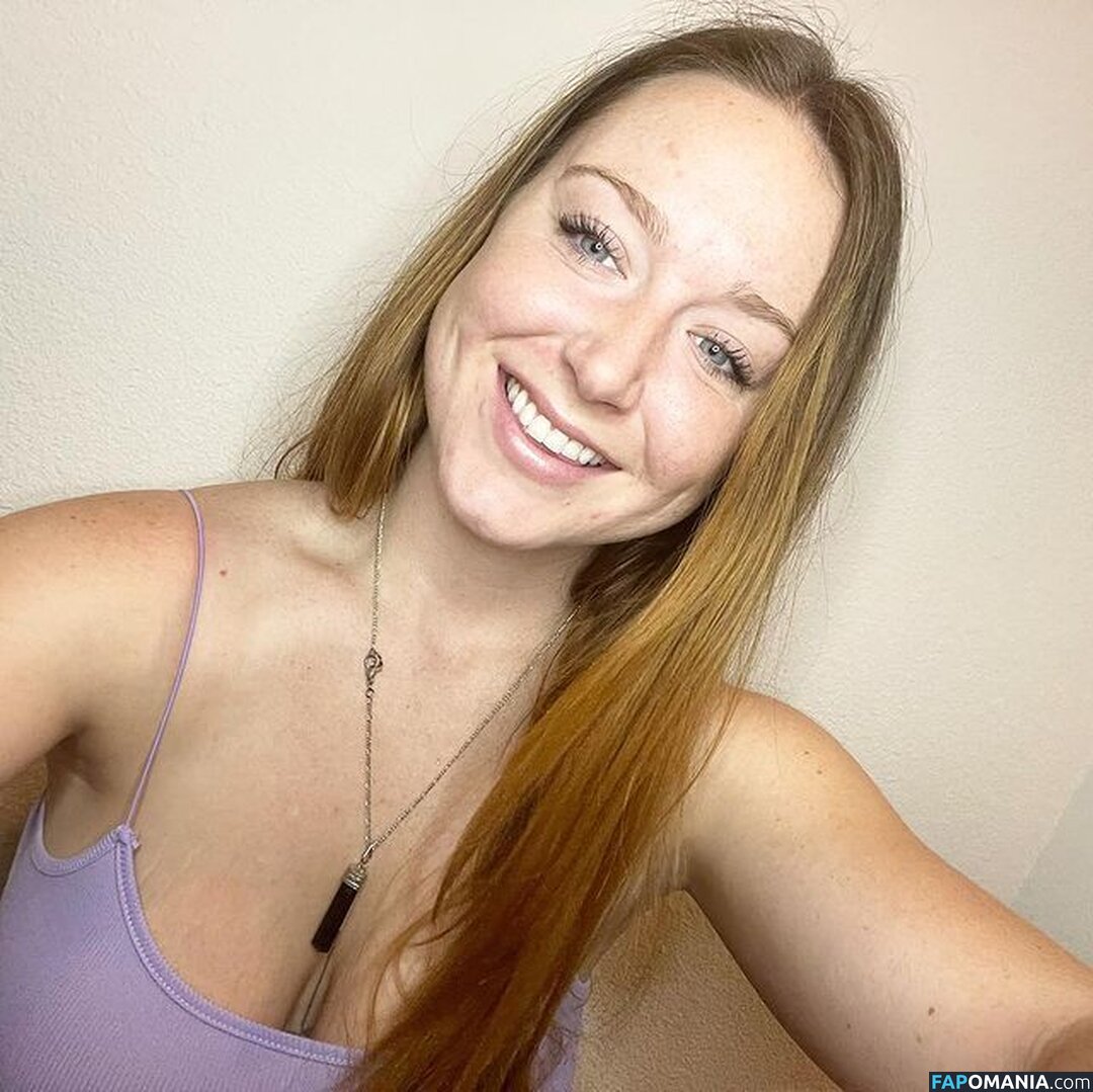 Emily James Meztelen OnlyFans  Kikerült fotó #15