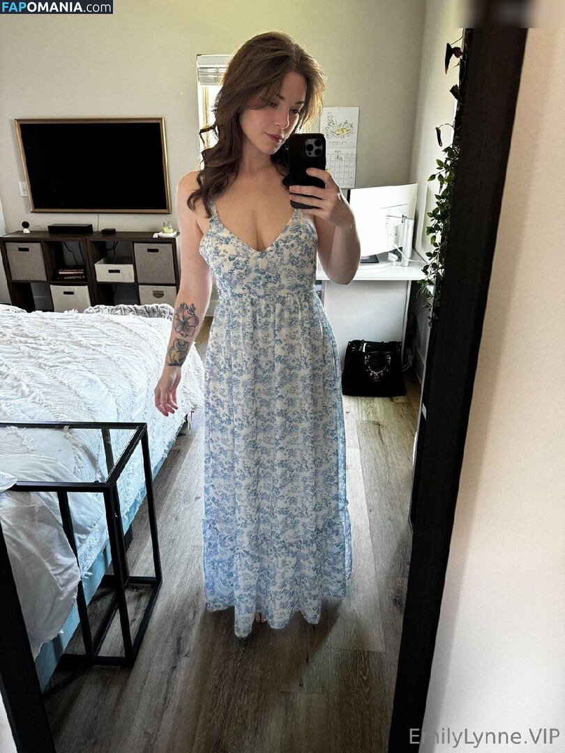 Emily Lynne / theemilylynne / themilylynne Meztelen OnlyFans  Kikerült fotó #51