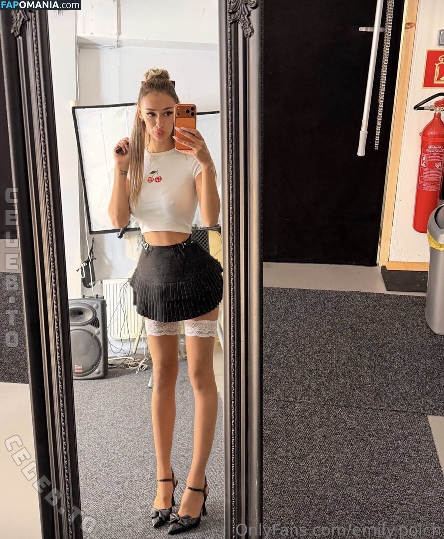 Emily Polch / emily.polch / emilypolch Meztelen OnlyFans  Kikerült fotó #1