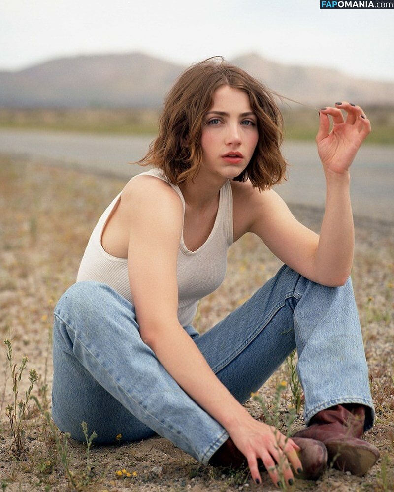Emily Rudd / emilysteaparty Meztelen OnlyFans  Kikerült fotó #34