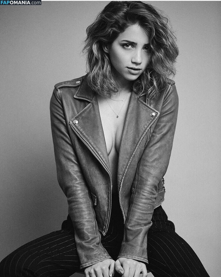 Emily Rudd / emilysteaparty Meztelen OnlyFans  Kikerült fotó #146