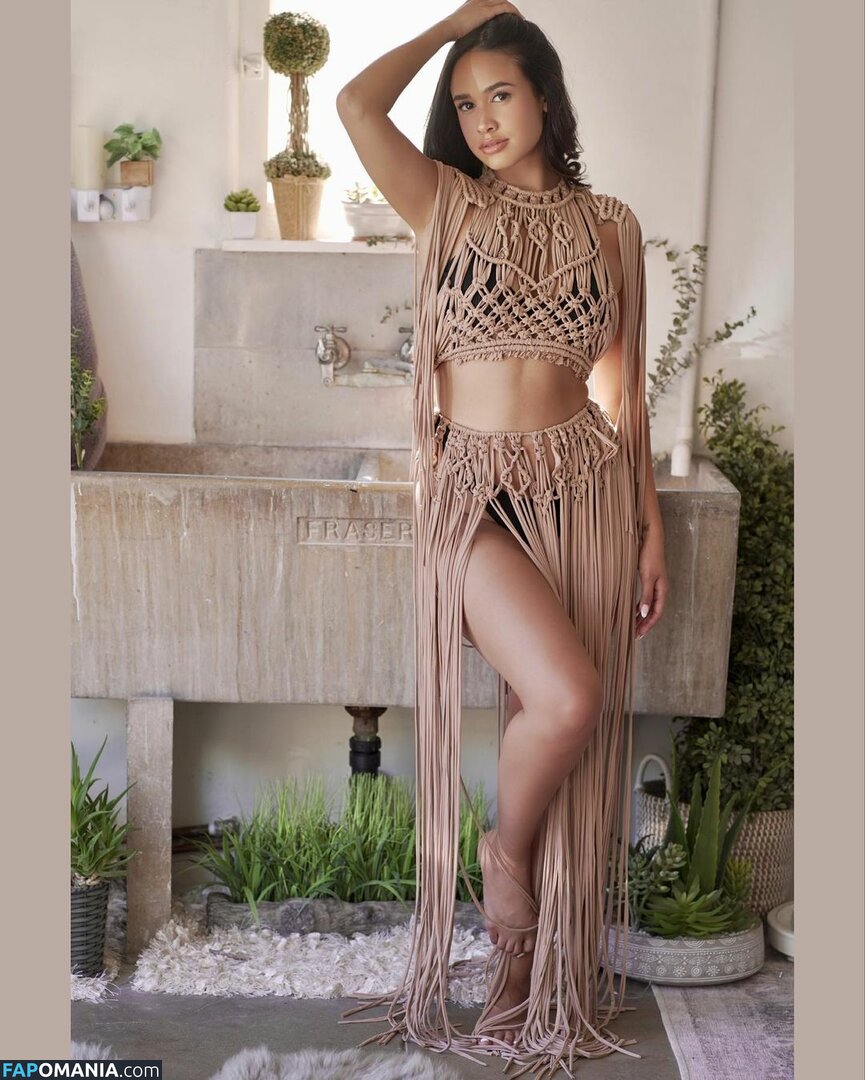 Emily Tosta / emilytosta Meztelen OnlyFans  Kikerült fotó #51