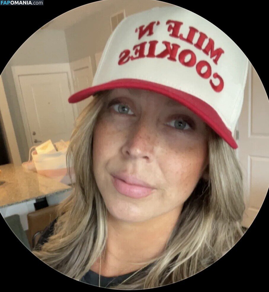 Emilyprimaryparent / emily_finny Meztelen OnlyFans  Kikerült fotó #3