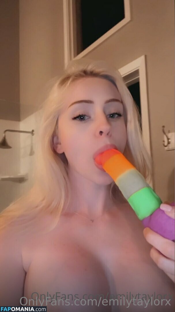 emilytaylorx Meztelen OnlyFans  Kikerült fotó #10