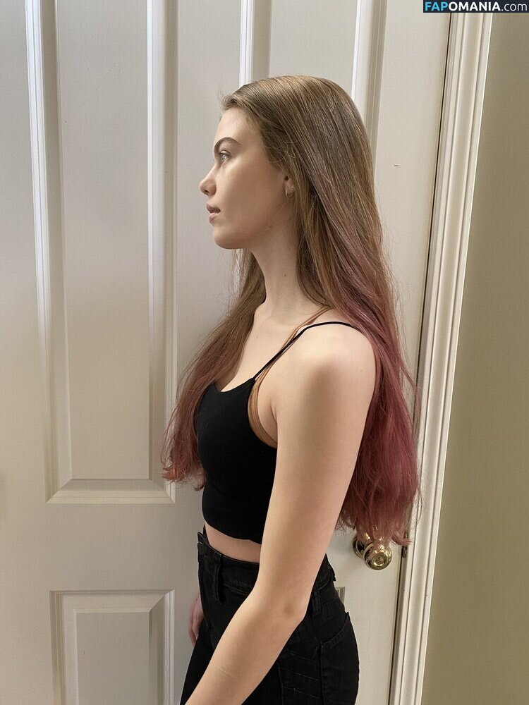 Bradpittsgf / Emma Beardsley / emmabbeardsley Meztelen OnlyFans  Kikerült fotó #14