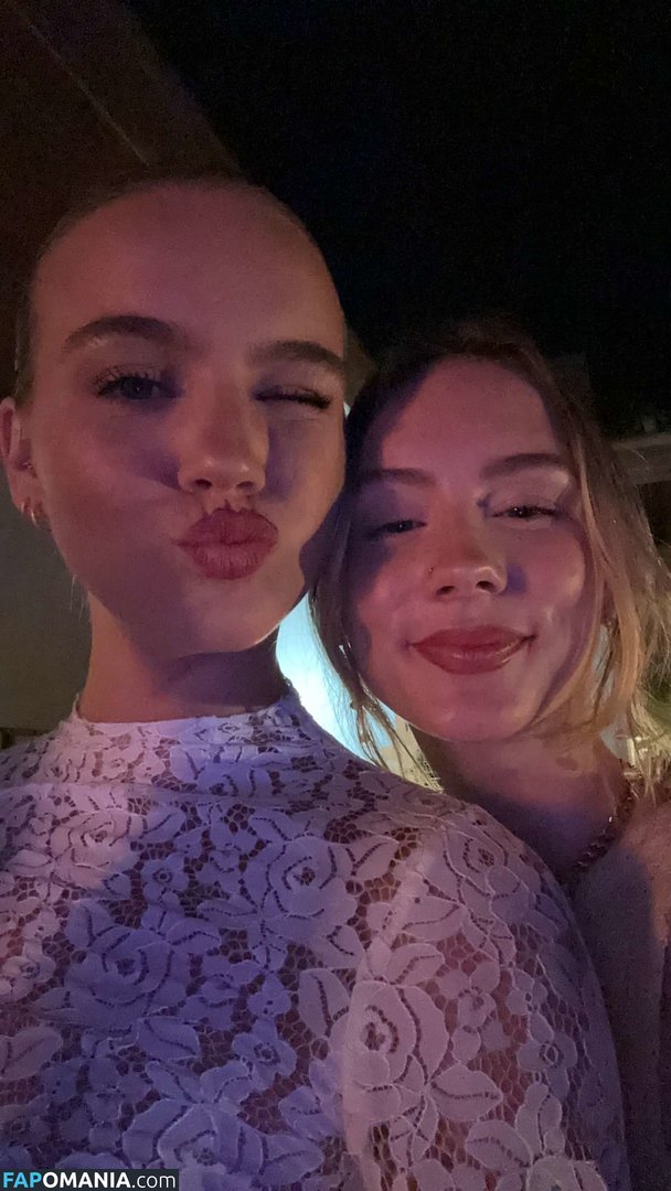 Emma Brooks / emmabrooks / nalabrooks Meztelen OnlyFans  Kikerült fotó #129