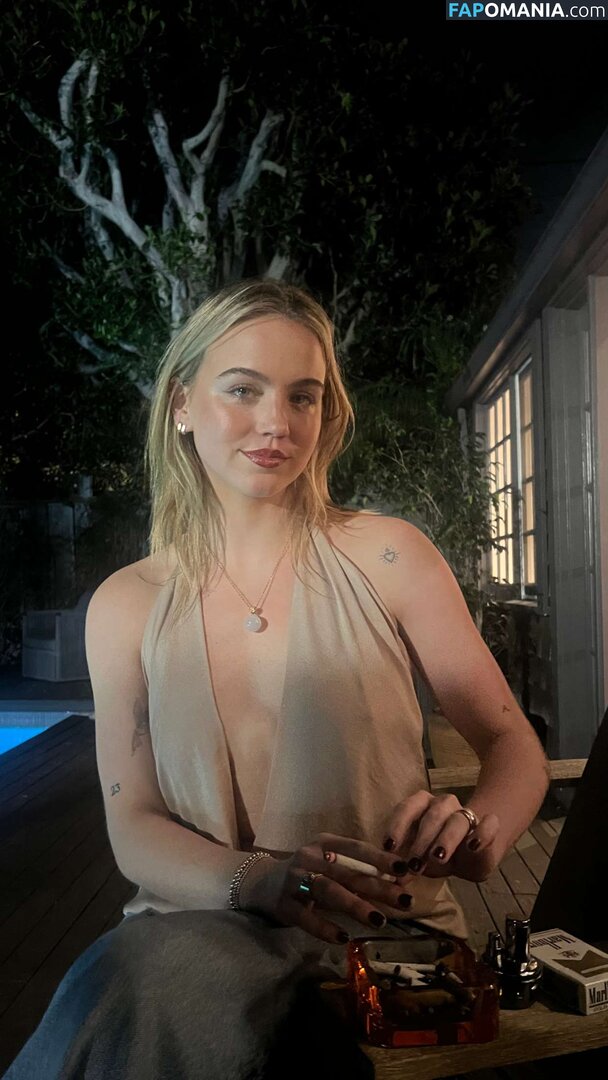 Emma Brooks / emmabrooks / nalabrooks Meztelen OnlyFans  Kikerült fotó #1725