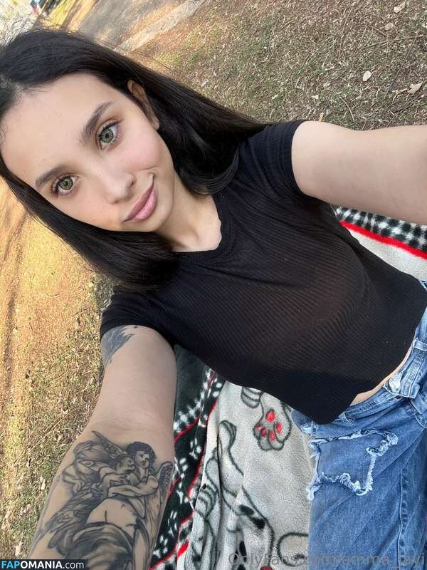 emma_jayi / theofficial_emma_ Meztelen OnlyFans  Kikerült fotó #4