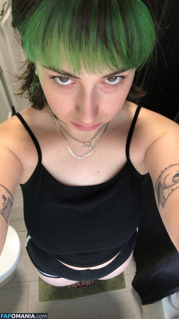 emocranberries / emocranberry Meztelen OnlyFans  Kikerült fotó #9