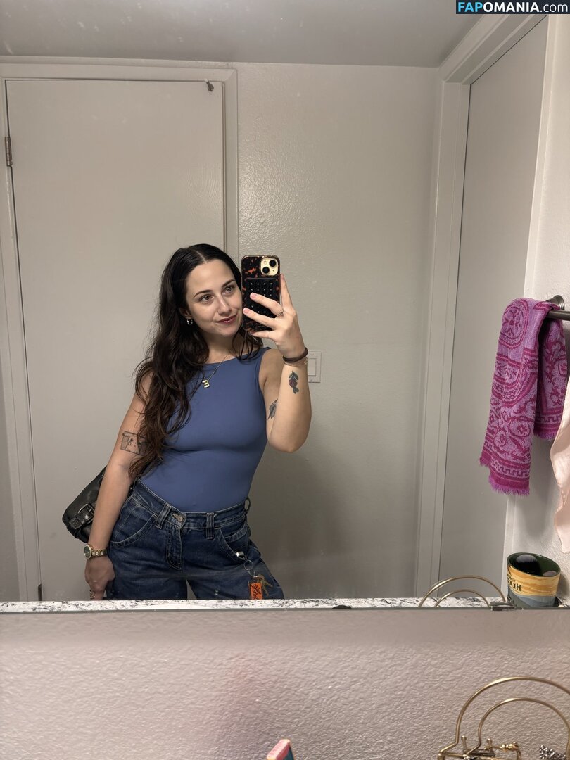 emocranberries / emocranberry Meztelen OnlyFans  Kikerült fotó #15