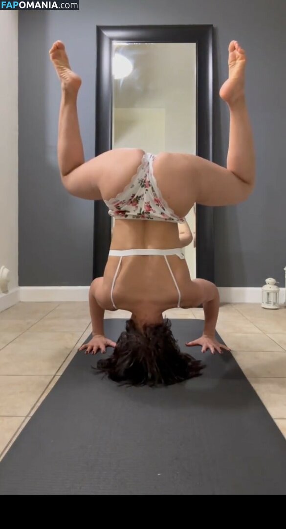 emy_bunny / emymonts Meztelen OnlyFans  Kikerült fotó #6