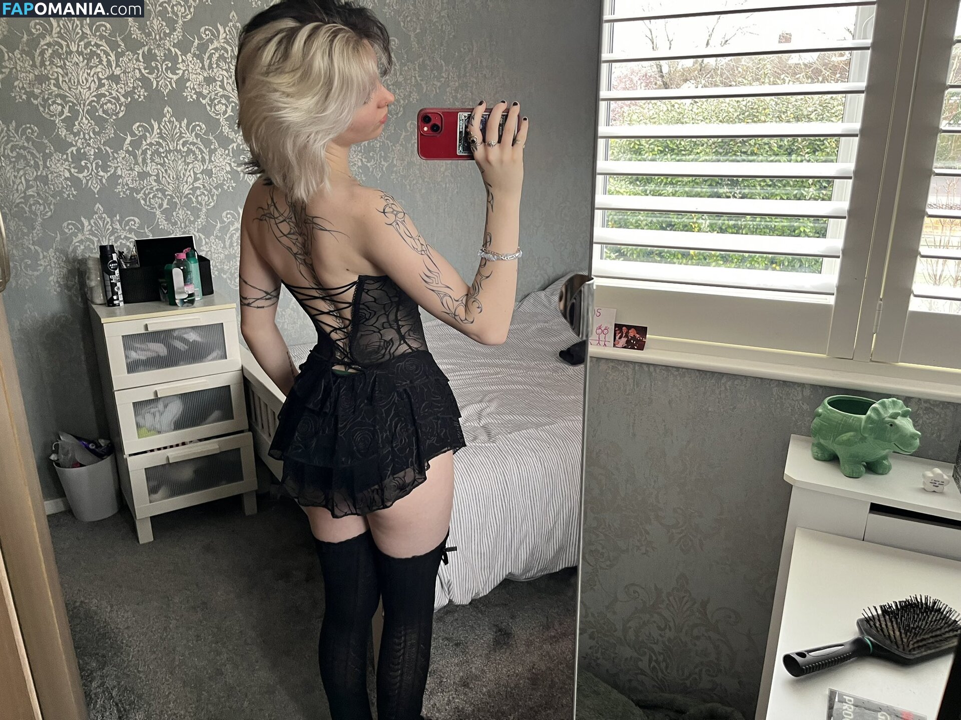 Emzeeni / cw / https: Meztelen OnlyFans  Kikerült fotó #4