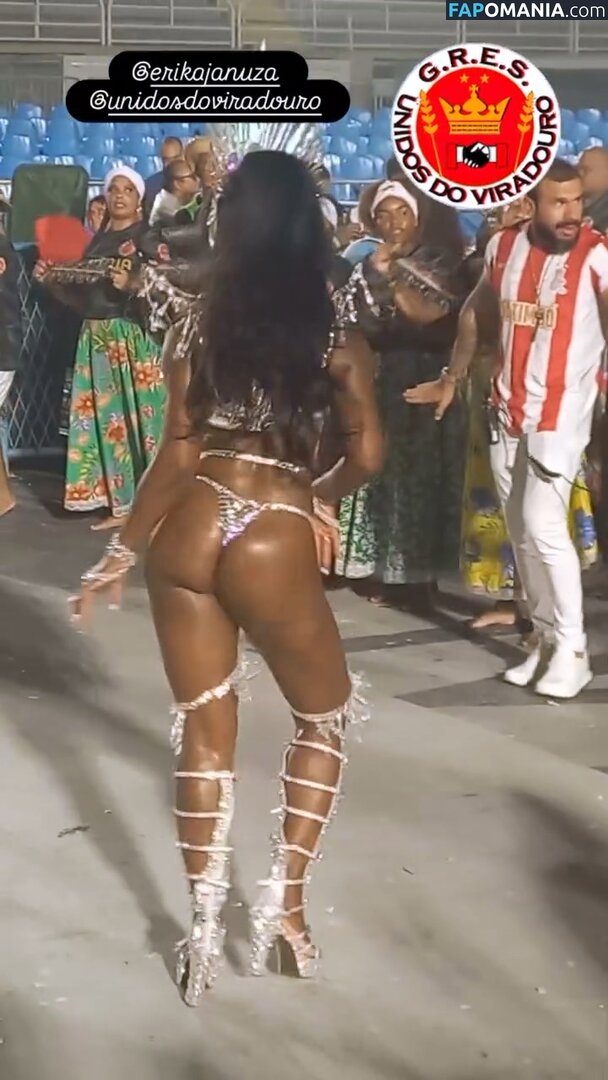 Erika Januza / erikajanuza Meztelen OnlyFans  Kikerült fotó #2