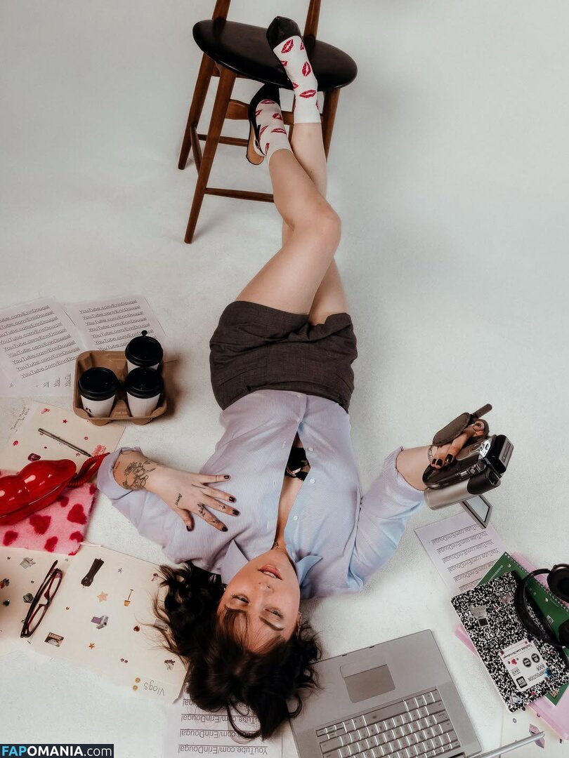 Erin Dougal / Smosh / erindougal Meztelen OnlyFans  Kikerült fotó #12