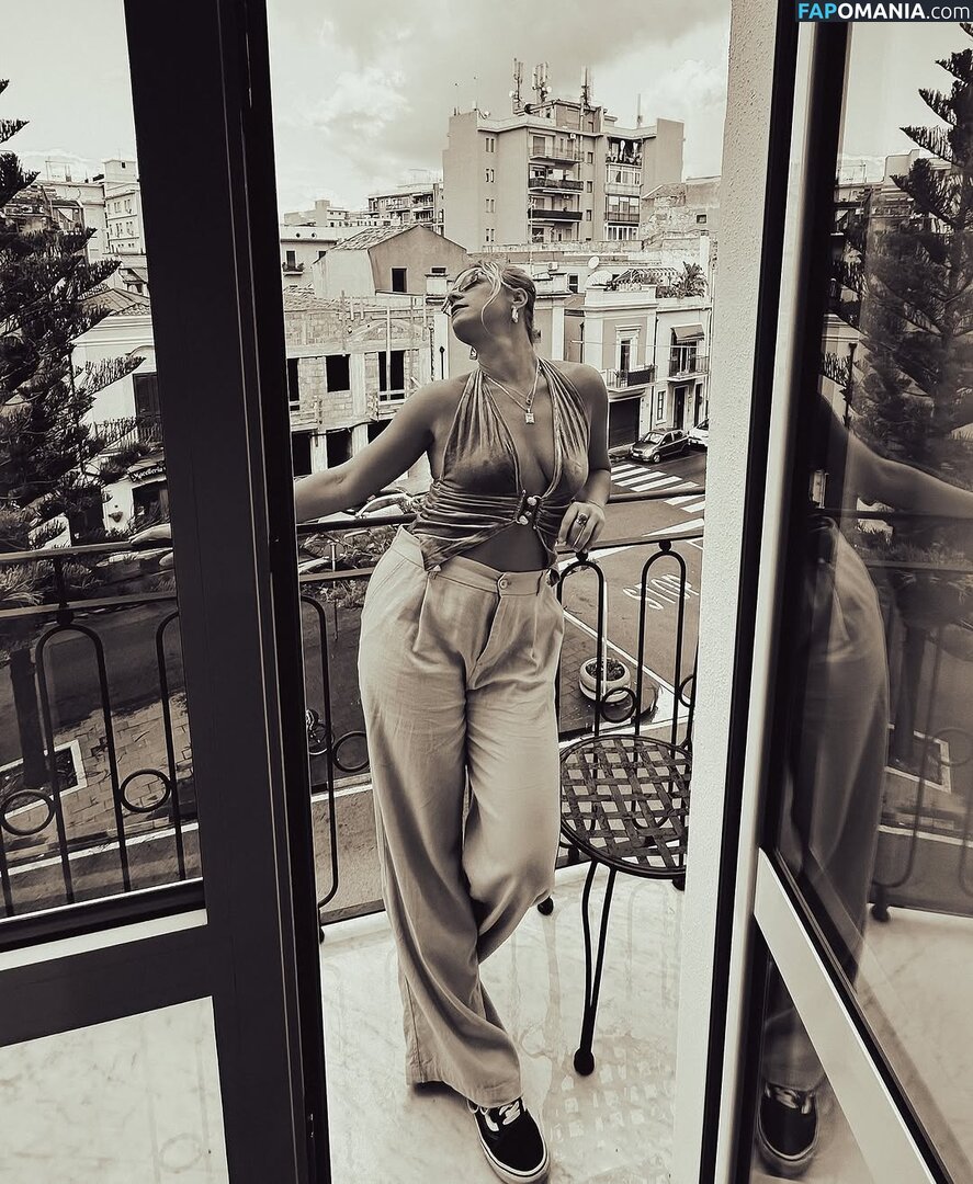 Erin Fay / avrilbaby / erinlfay Meztelen OnlyFans  Kikerült fotó #8