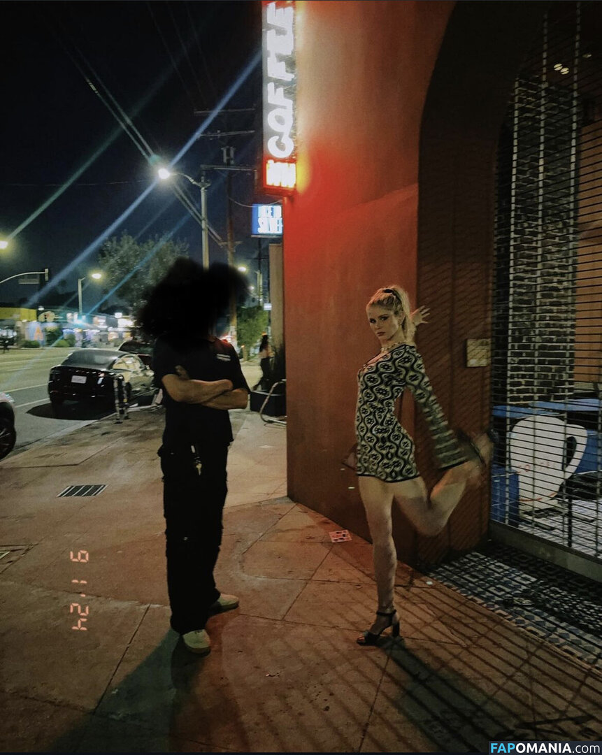 Erin Moriarty / erinelairmoriarty Meztelen OnlyFans  Kikerült fotó #458