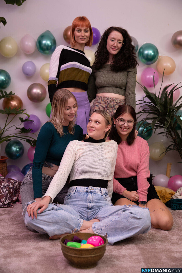 Ersties / abiadultpics / erstiesofficial Meztelen OnlyFans  Kikerült fotó #439