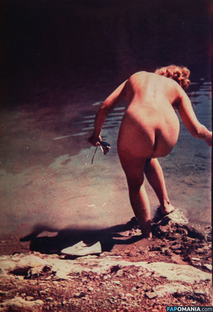 Eva Braun Meztelen OnlyFans  Kikerült fotó #1