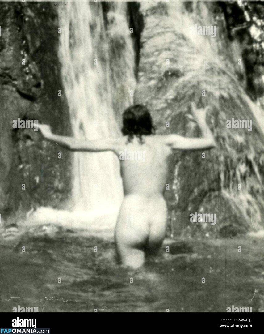 Eva Braun Meztelen OnlyFans  Kikerült fotó #3