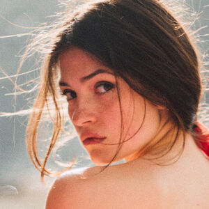 Eve Dumont