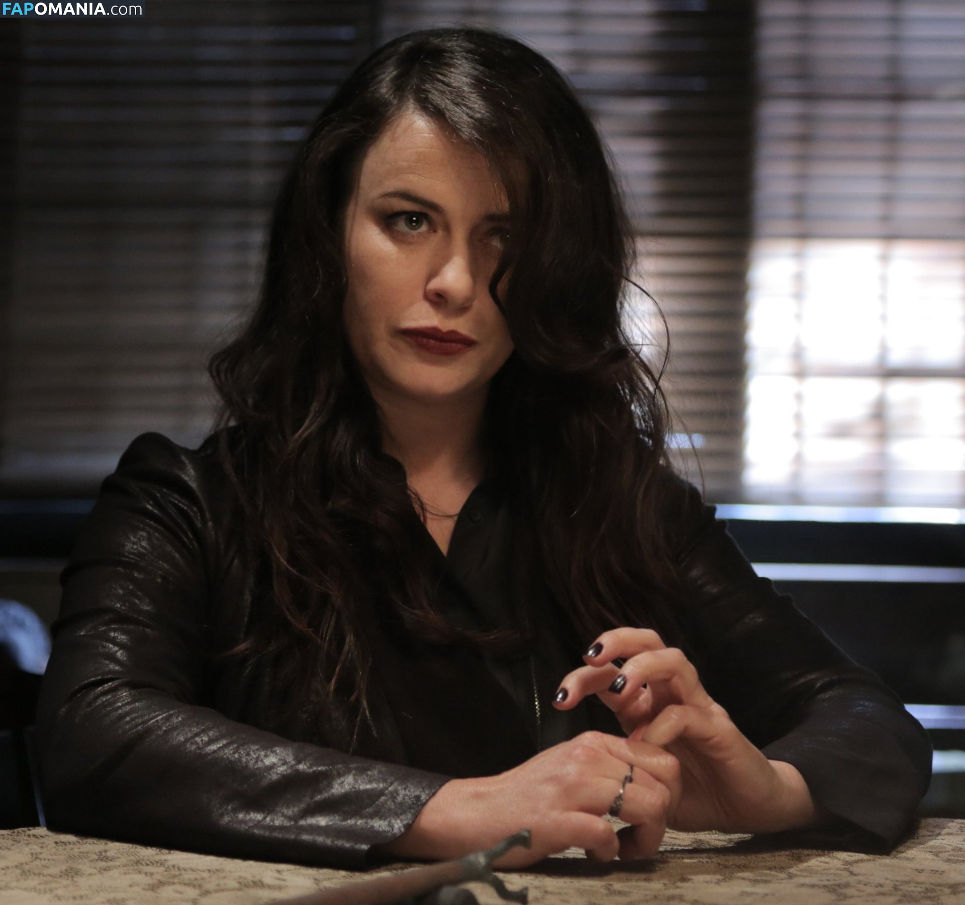 Eve Myles / teamevemyles Meztelen OnlyFans  Kikerült fotó #11