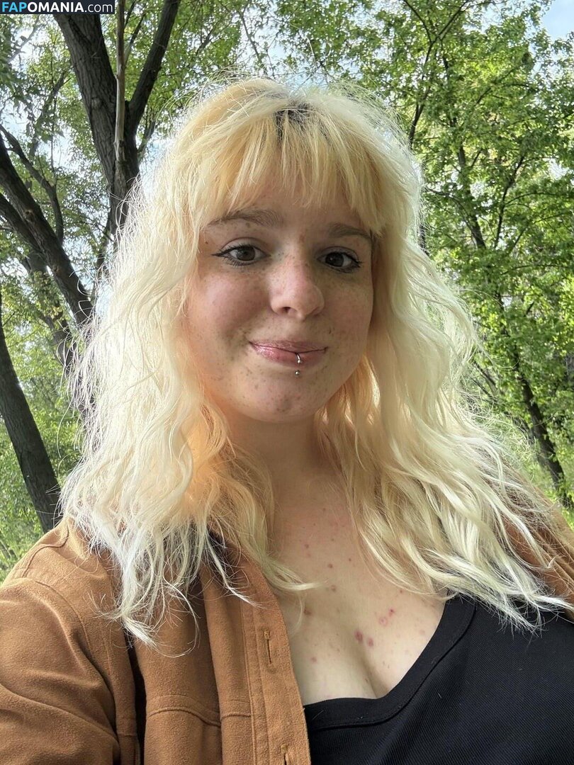 EveLinaIve / evelina / evelina-ive Meztelen OnlyFans  Kikerült fotó #5